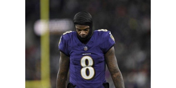 Lamar Jackson ei taaskaan astunut kentälle finaalissa